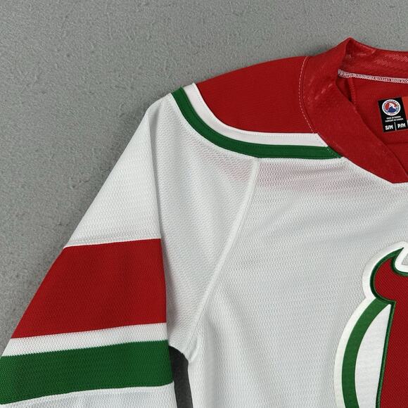 Utica Devils Jersey Youth Small White Red Stitch Logo AHL CCM - Picture 8 of 16